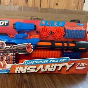 X-Shot Insanity Motorized Rage Fire - 72 darts